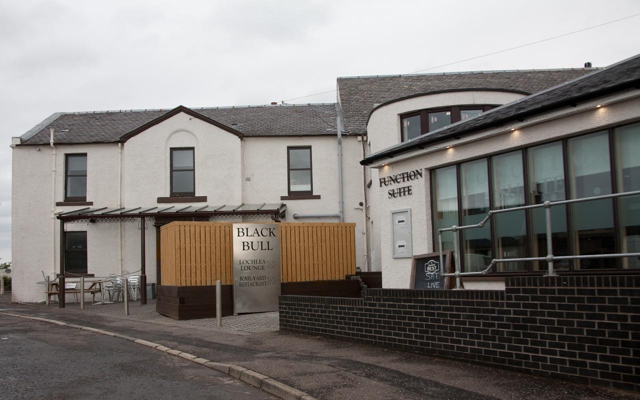 Blackbull Hotel Tarbolton ภายนอก รูปภาพ